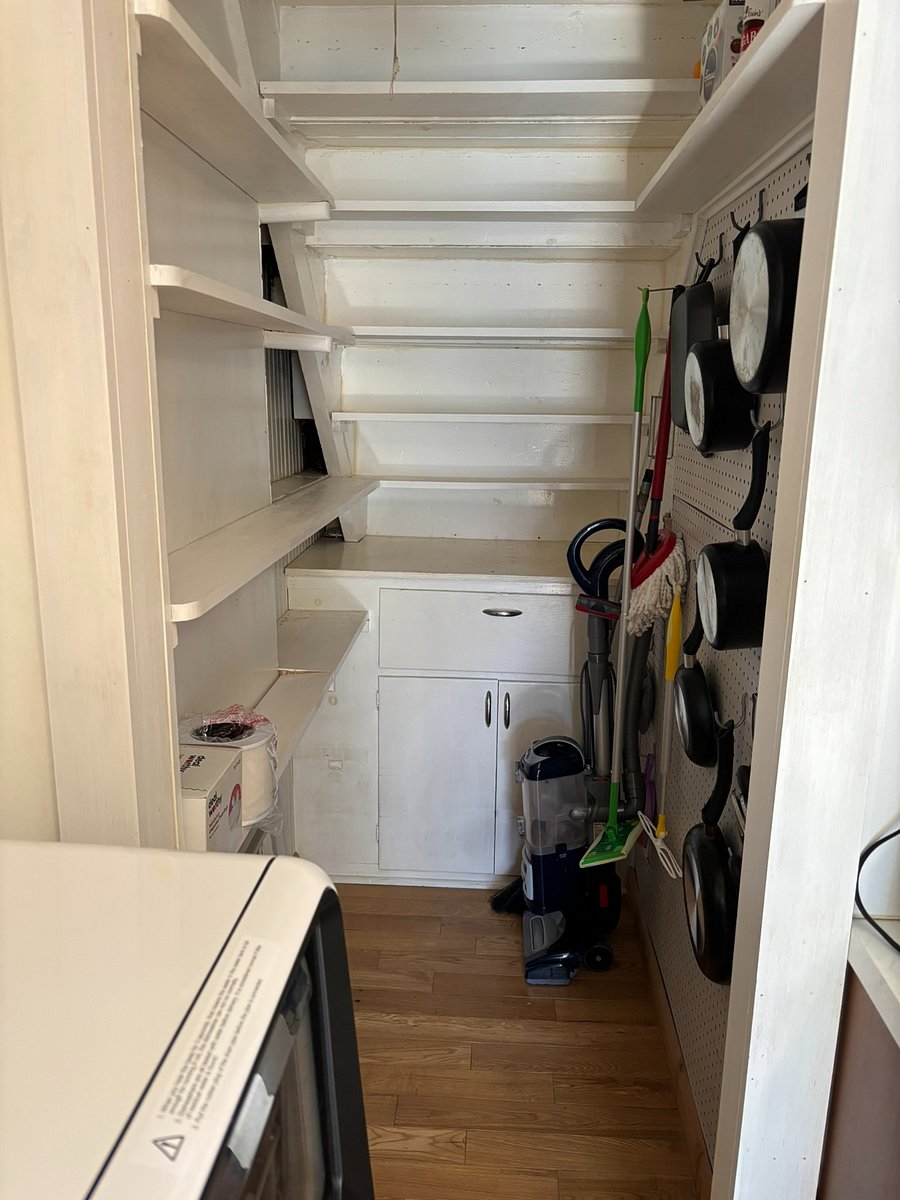 Pantry with cabinet space 
