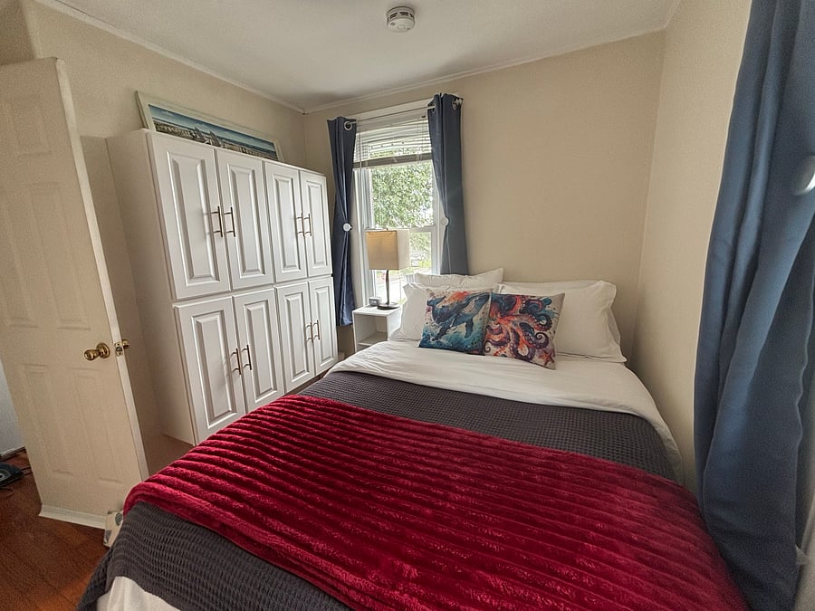 Bedroom 3 - Full size bed