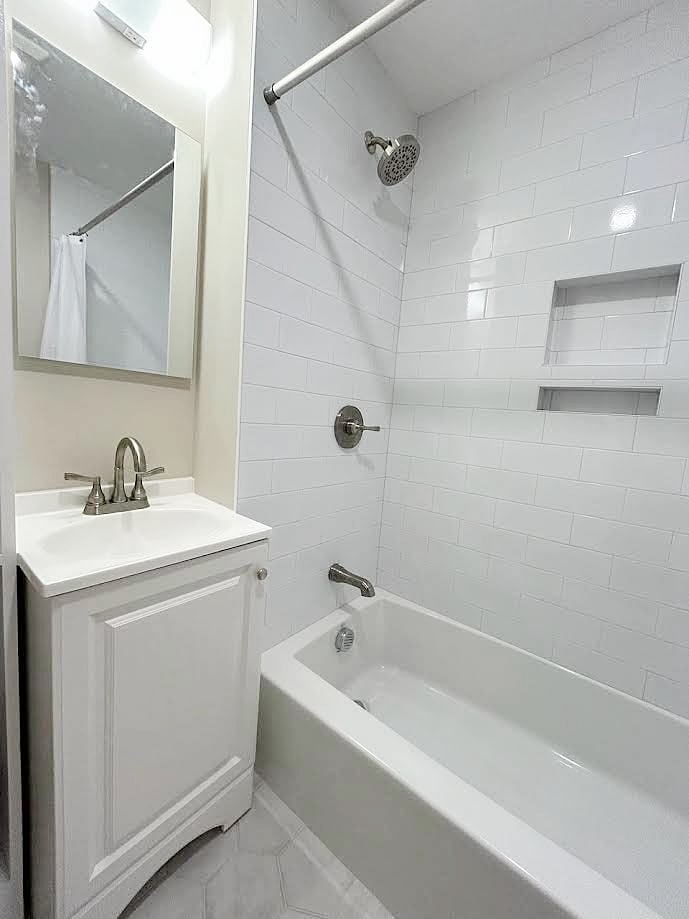 Furnished Finder property 758144_1 photo 8