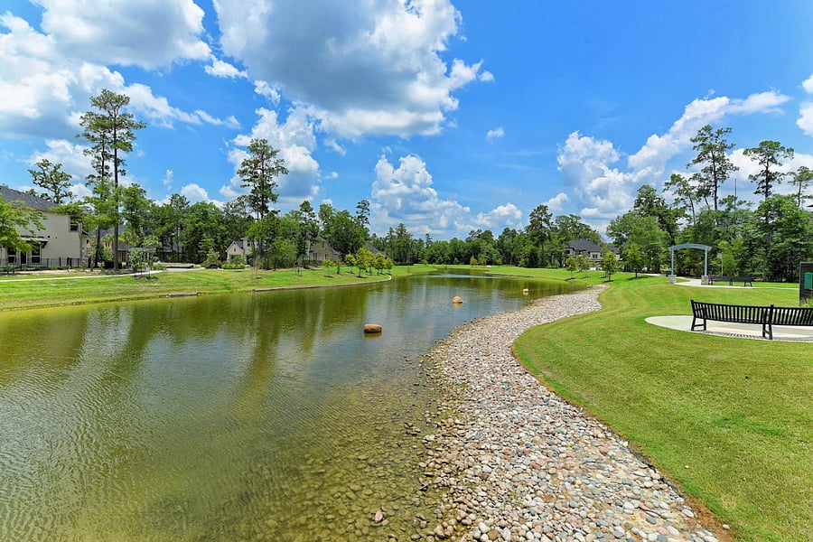 neighborhood retention pond