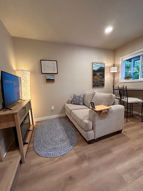 Furnished Finder property 758165_1 photo 5