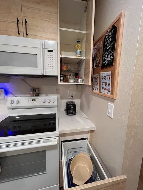 Furnished Finder property 758165_1 photo 9