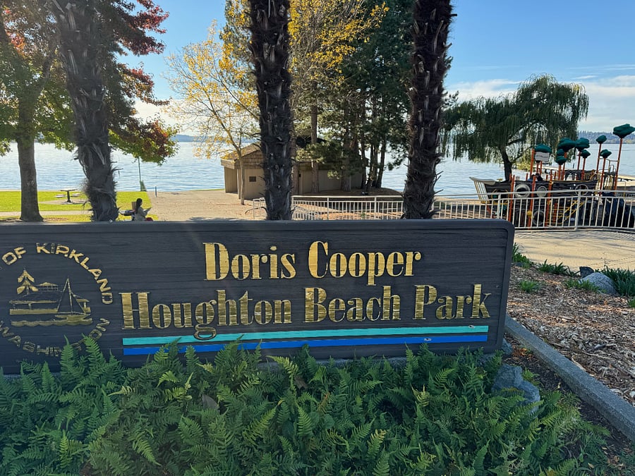 Park and beach across the street.