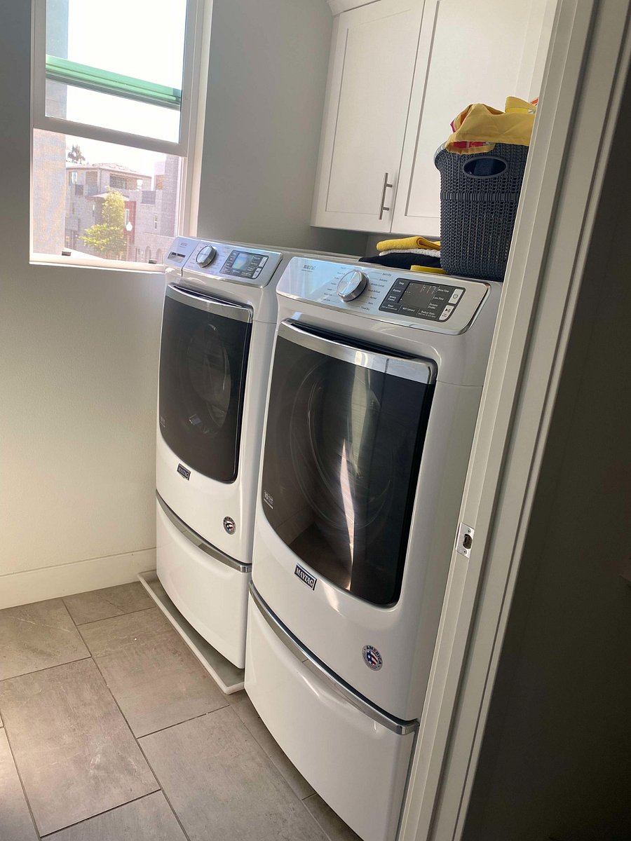 Furnished Finder property 758301_1 photo 7