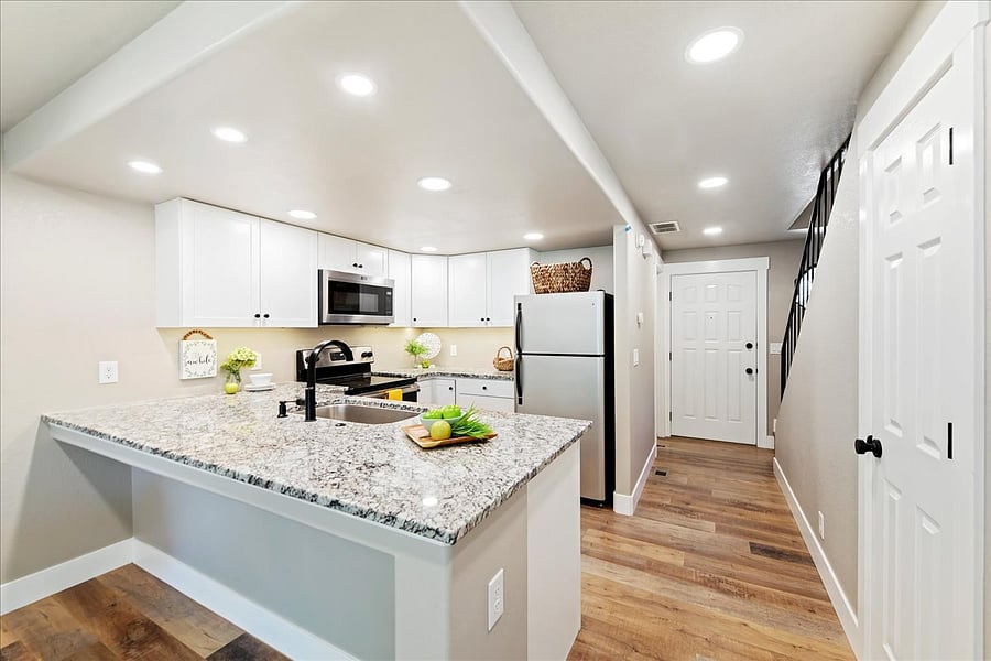Furnished Finder property 758332_1 photo 6