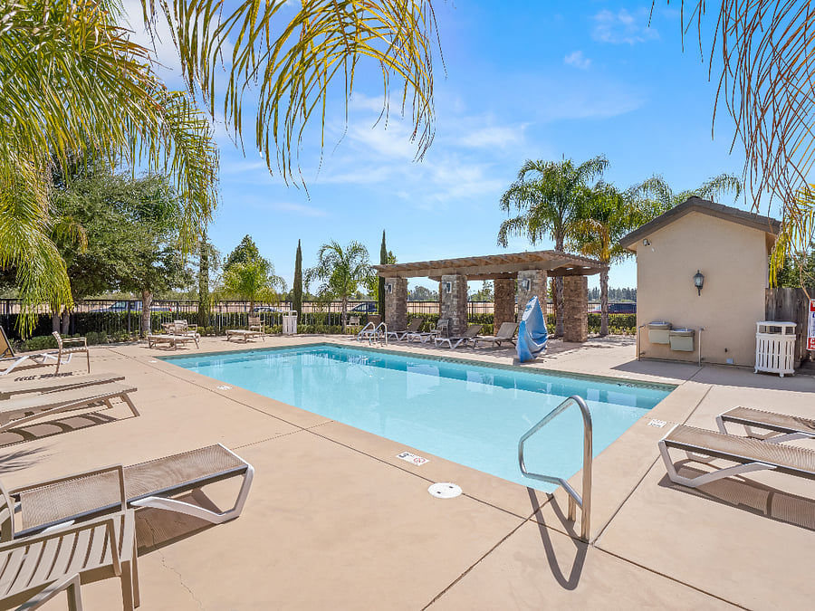 Furnished Finder property 758346_1 photo 28