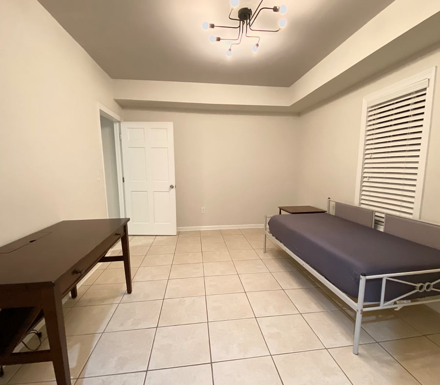 Second Bedroom with twin bed