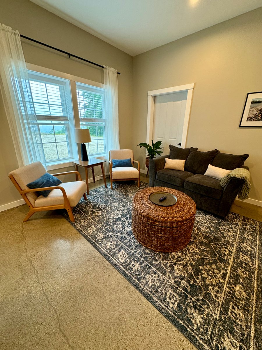 Furnished Finder property 758401_1 photo 4