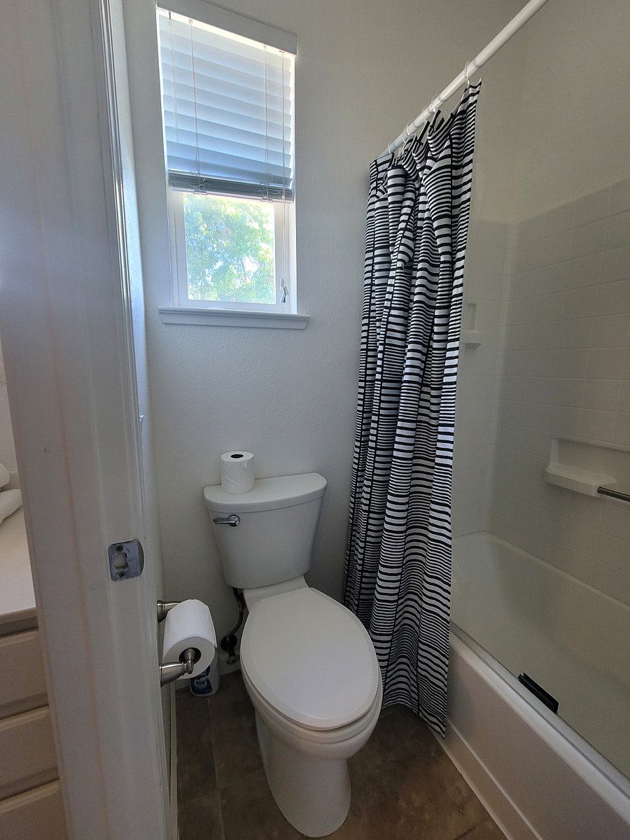 Furnished Finder property 758420_1 photo 8