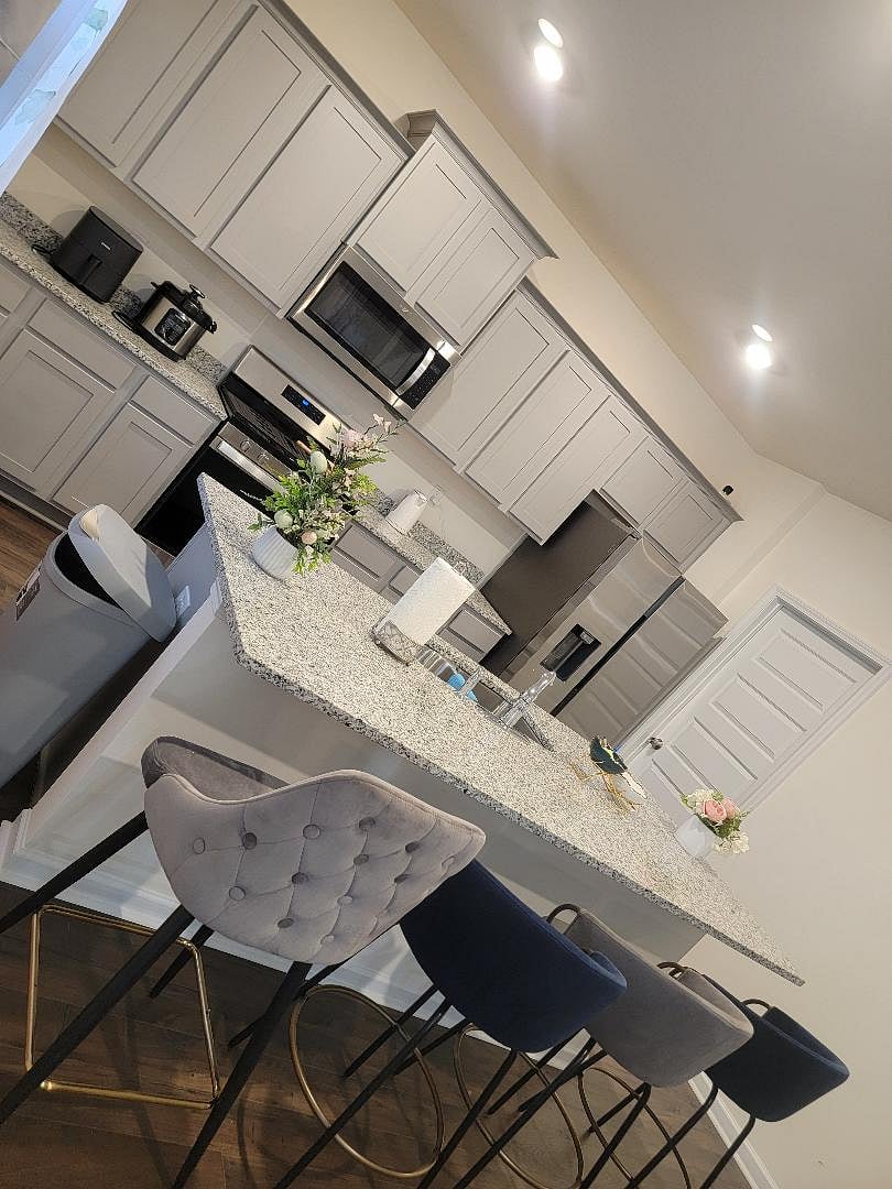 Furnished Finder property 758422_1 photo 9