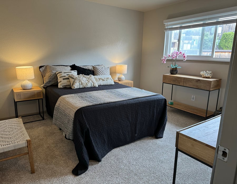 Furnished 12x12 bedroom.