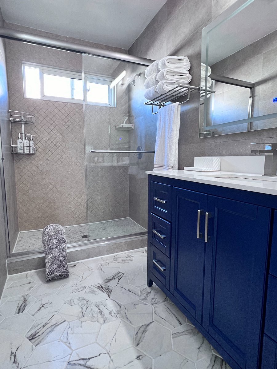 Bathroom #2