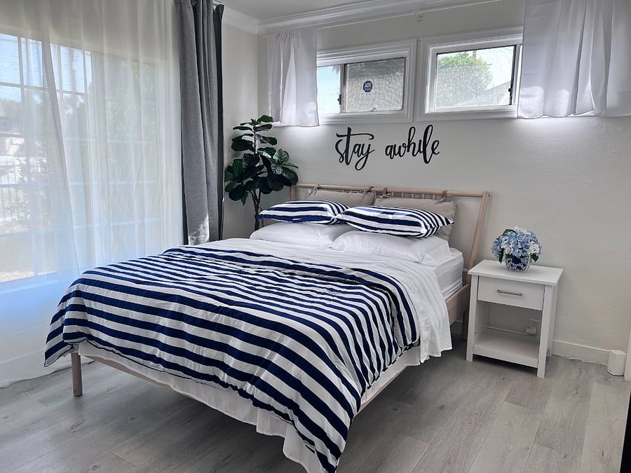 Bedroom #3
-Queen Bed