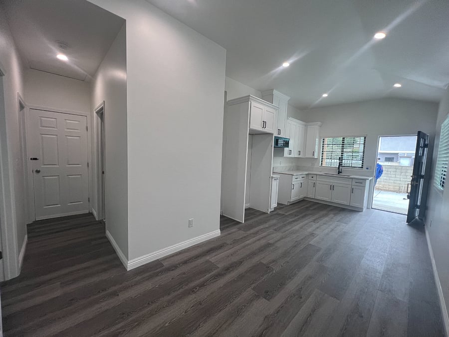 Furnished Finder property 758478_2 photo 4