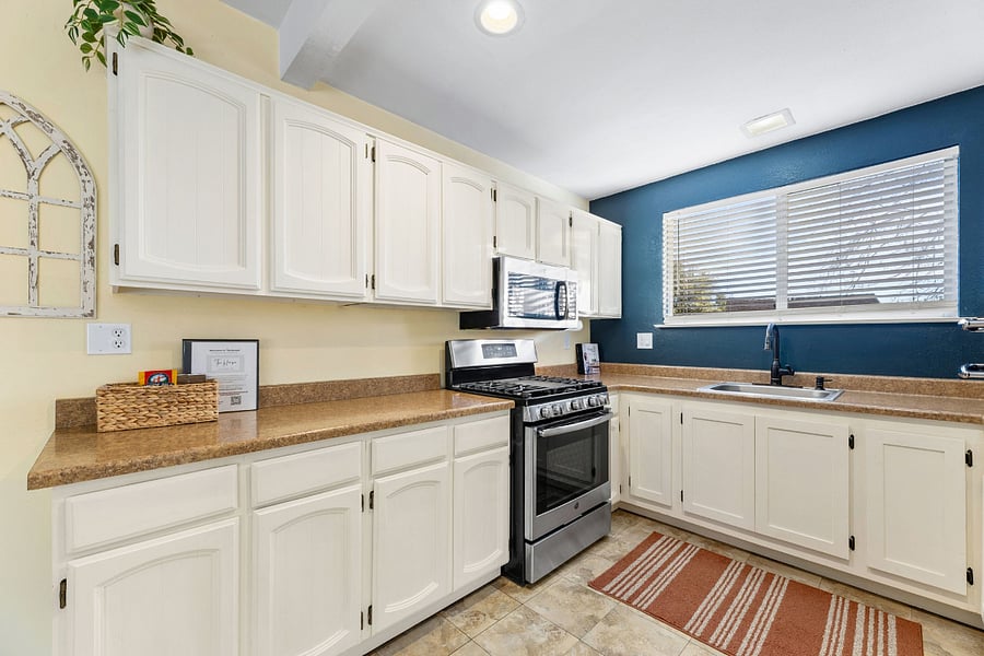 Furnished Finder property 758507_1 photo 17