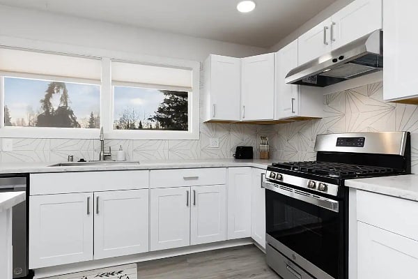 Furnished Finder property 758514_1 photo 6