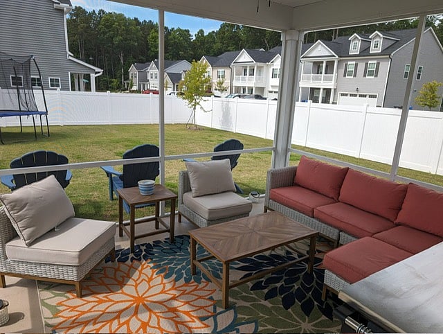 Furnished Finder property 758522_1 photo 22