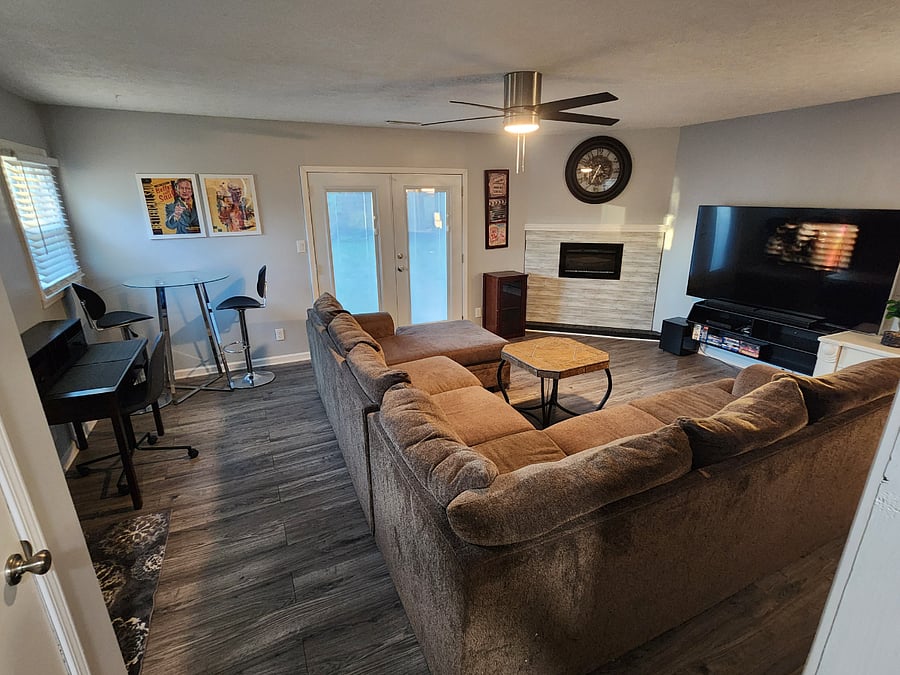 Furnished Finder property 758579_1 photo 17