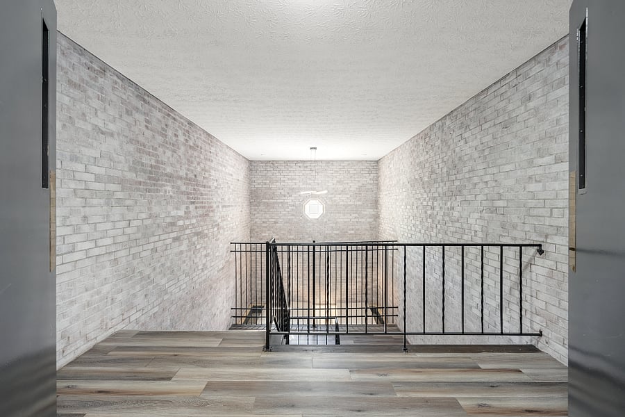 Building Hallway