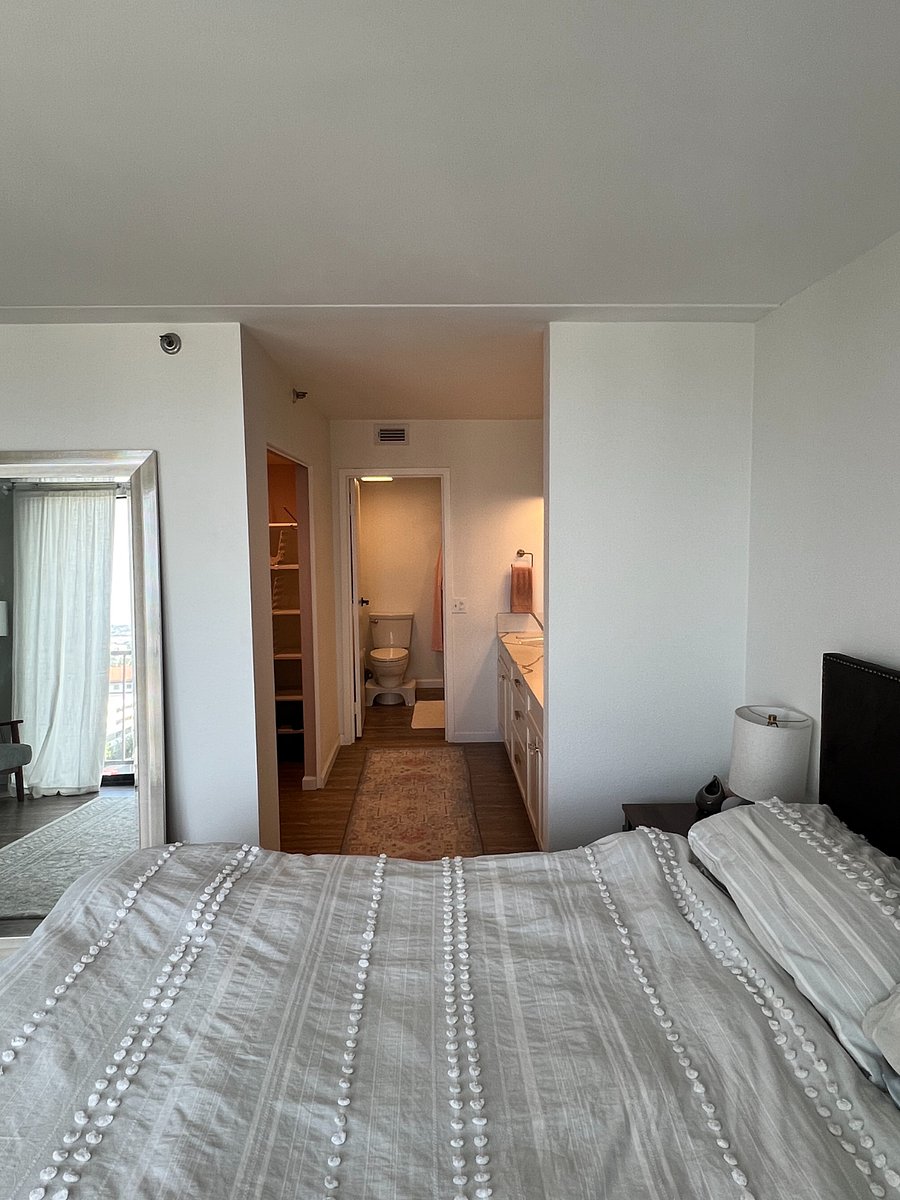 Primary bedroom/bathroom