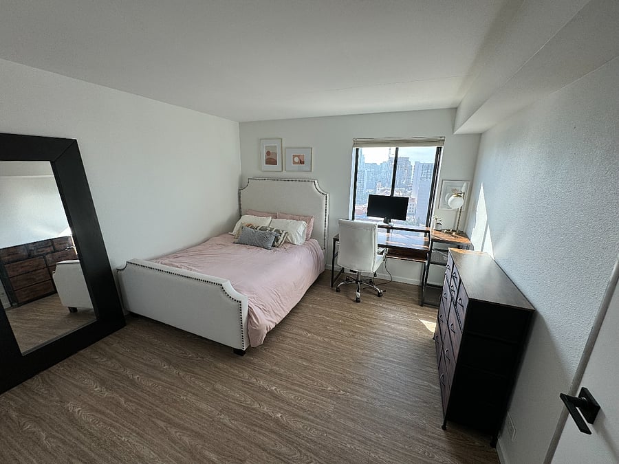 Second bedroom