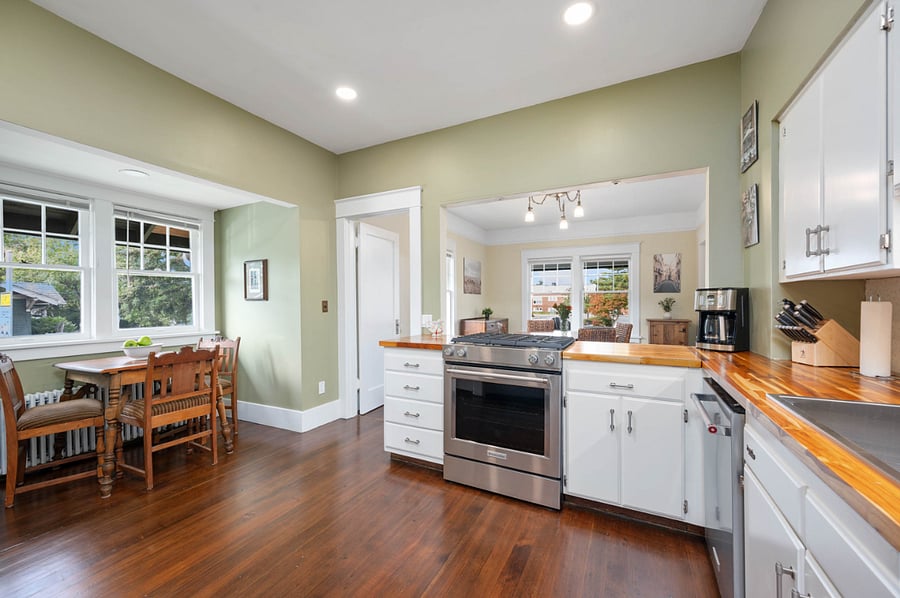 Furnished Finder property 758667_1 photo 9