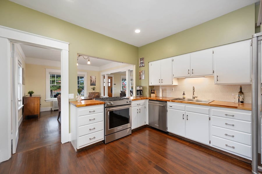 Furnished Finder property 758667_1 photo 11