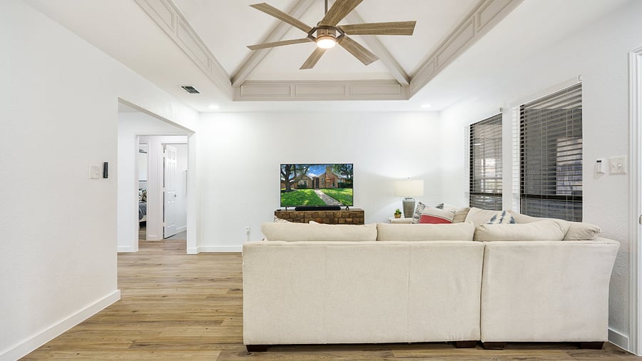 Furnished Finder property 758698_1 photo 11