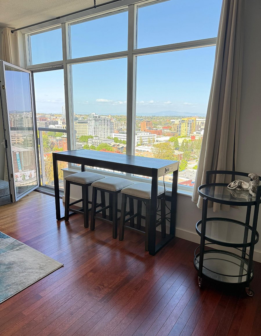 Furnished Finder property 758972_1 photo 3
