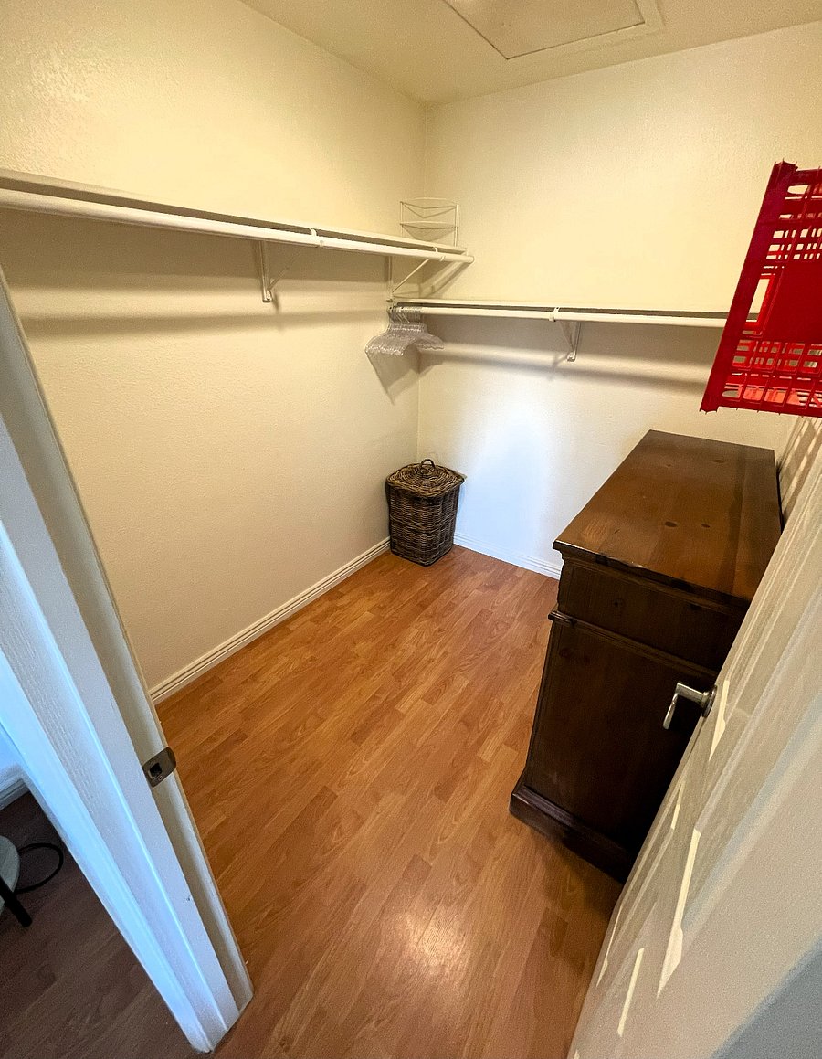 Furnished Finder property 758998_1 photo 13