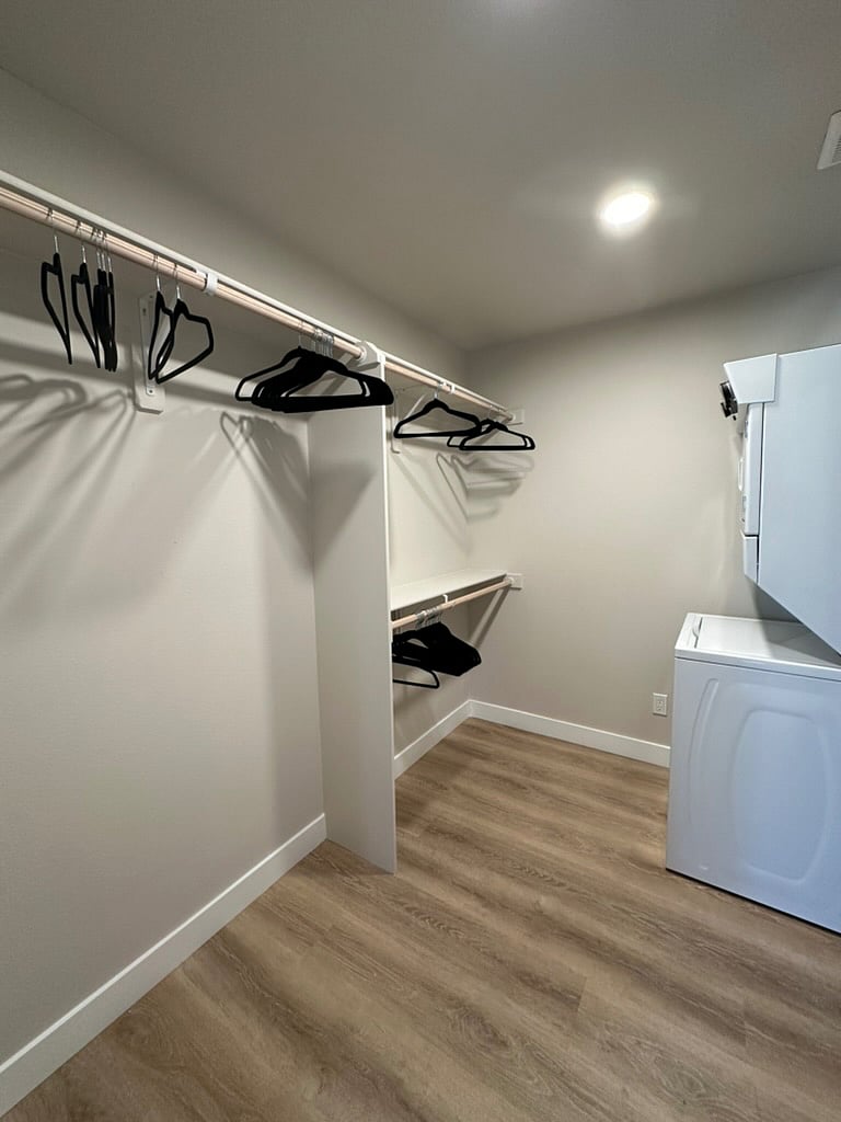 Furnished Finder property 759065_1 photo 11