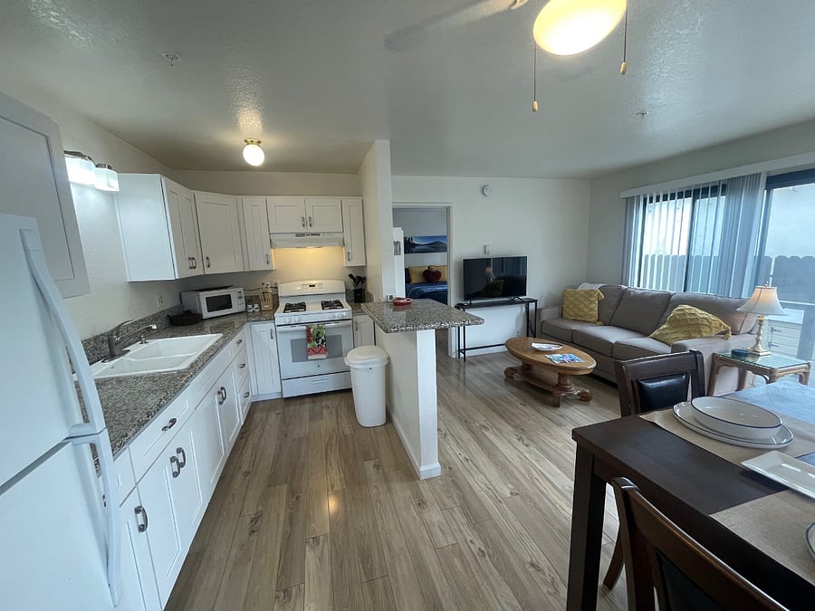 Furnished Finder property 759133_2 photo 18