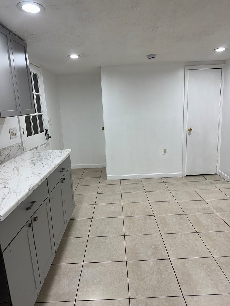Furnished Finder property 759185_2 photo 8