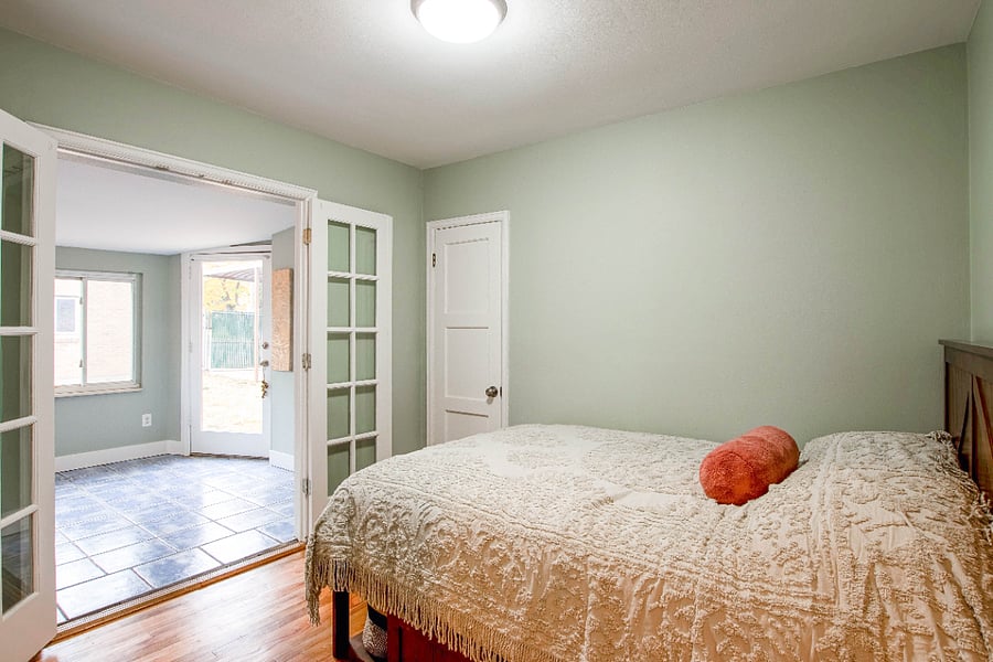 3rd bedroom. Has a Full size bed.