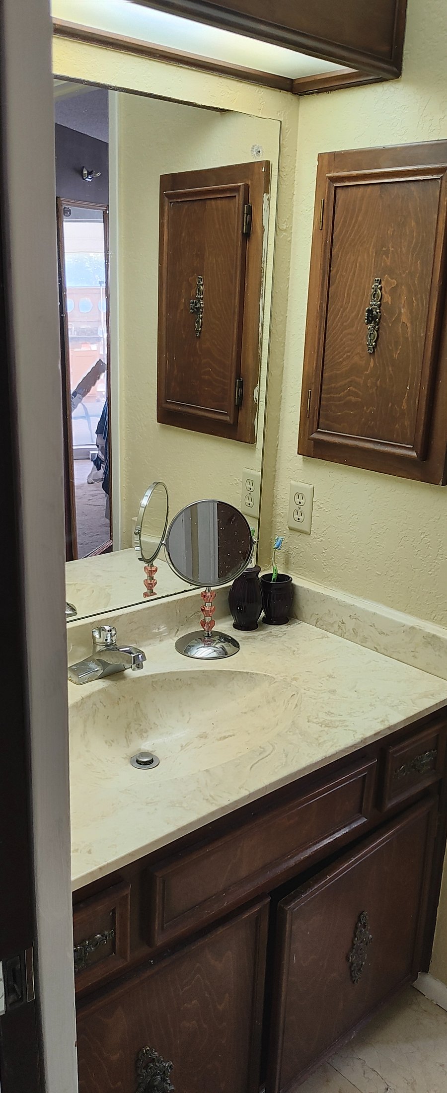 Sink/ Wash area for Bedroom 1