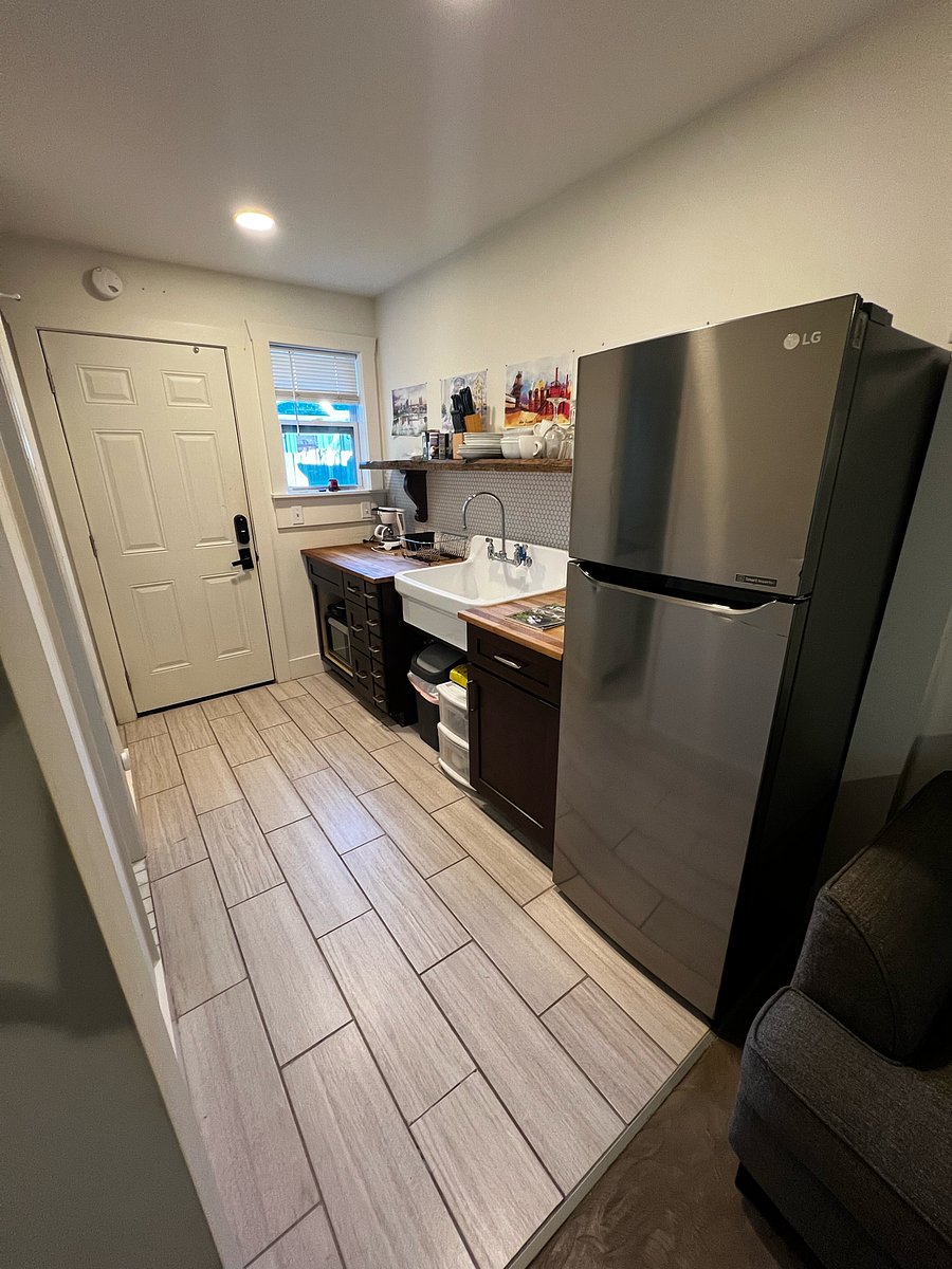Furnished Finder property 759800_1 photo 9