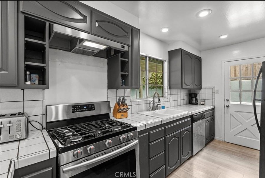 Furnished Finder property 759864_1 photo 10