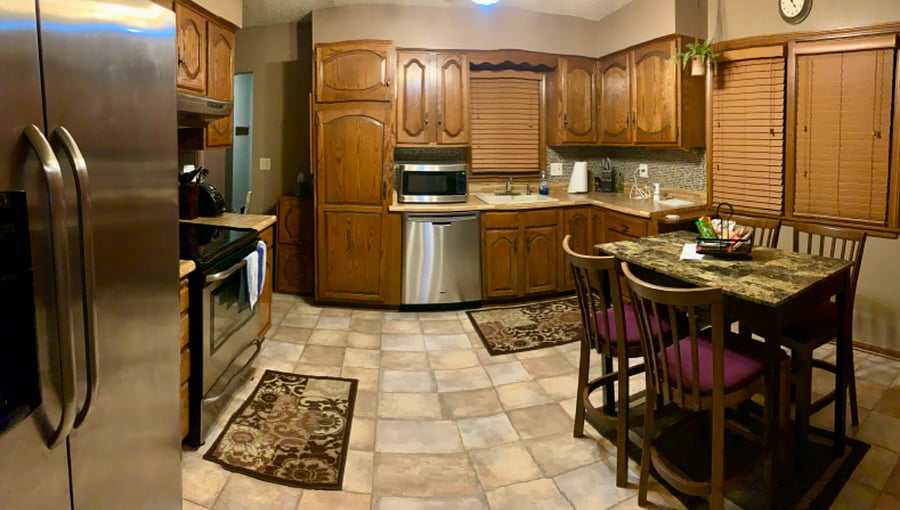 Full Kitchen
