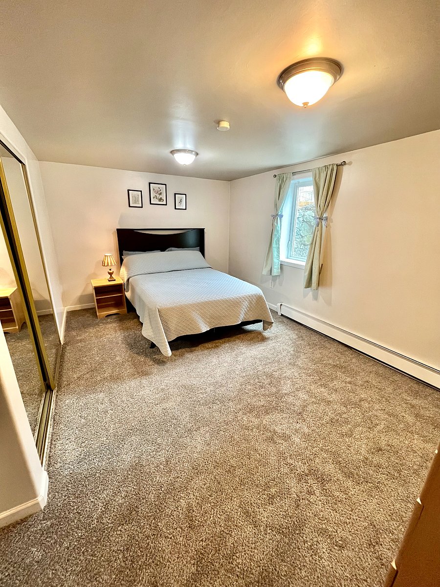 Bedroom #1