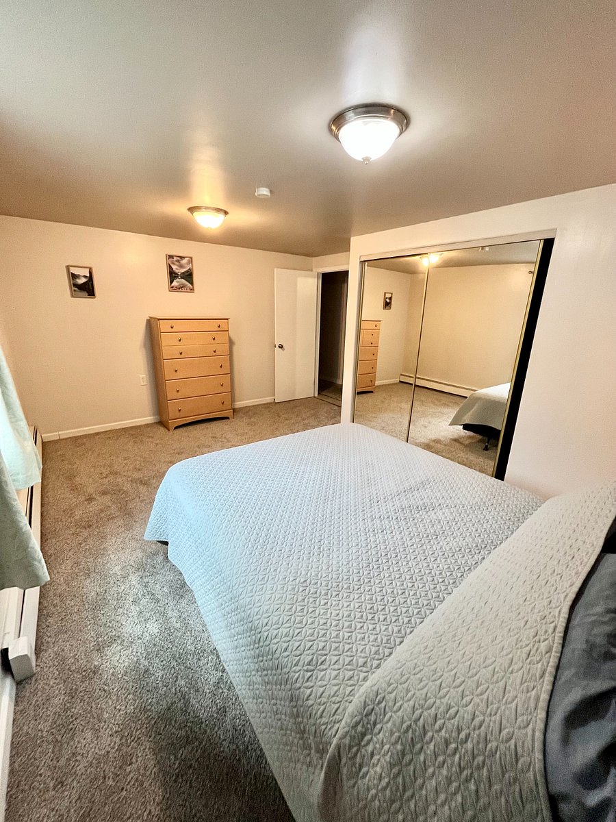 Bedroom #1