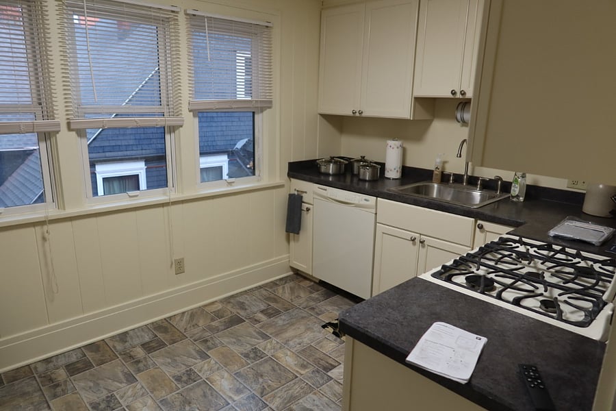 Furnished Finder property 759974_2 photo 11