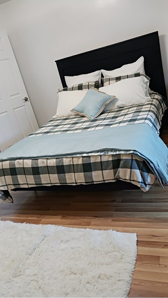 Master with ensuite bed