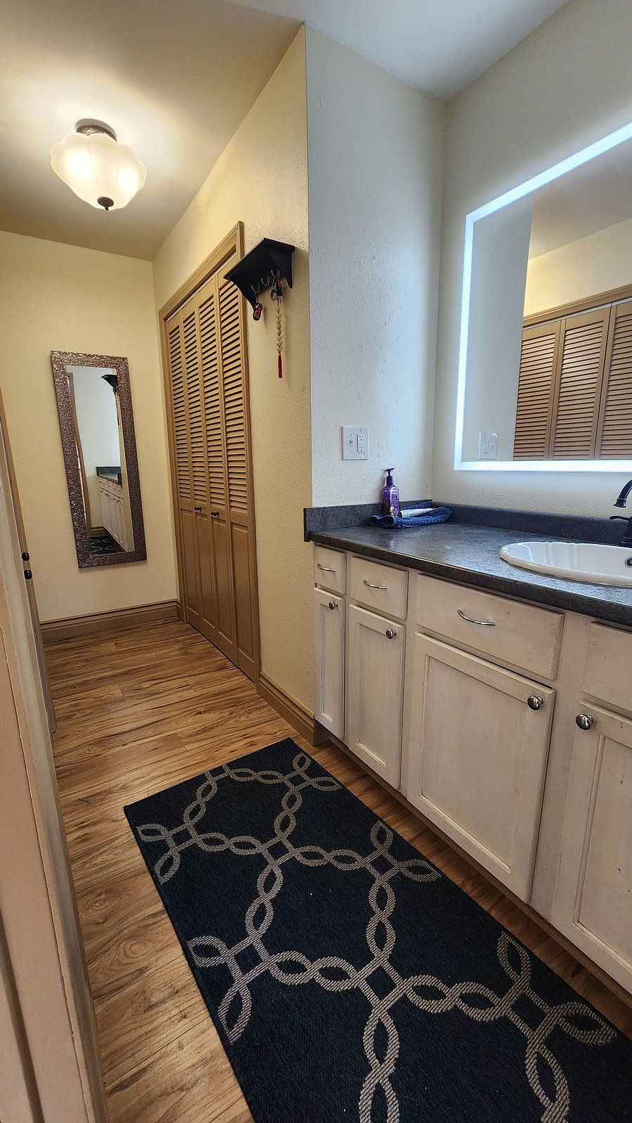 Furnished Finder property 760060_1 photo 6