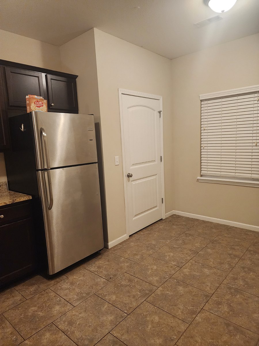Furnished Finder property 760110_1 photo 6