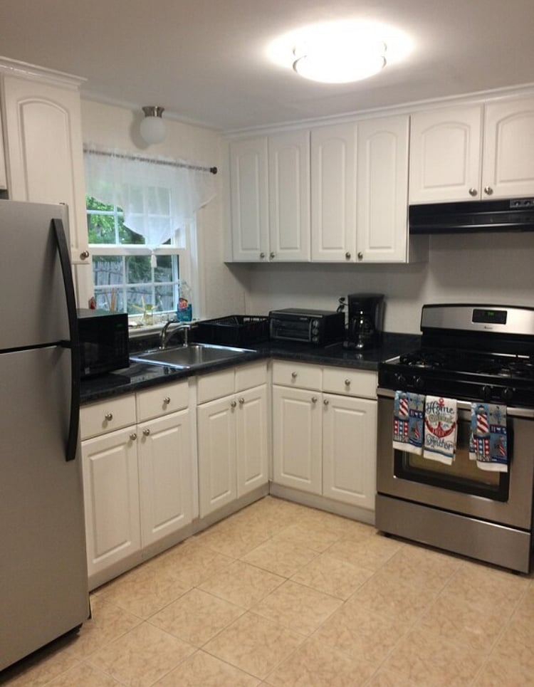 Spacious kitchen with all the tools!