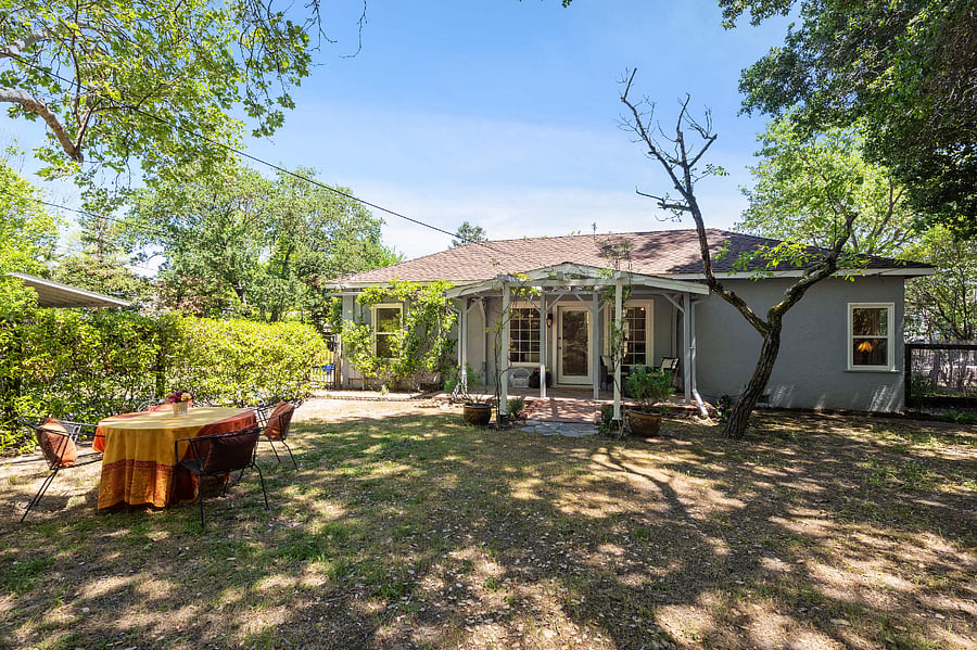 Furnished Finder property 760181_1 photo 12