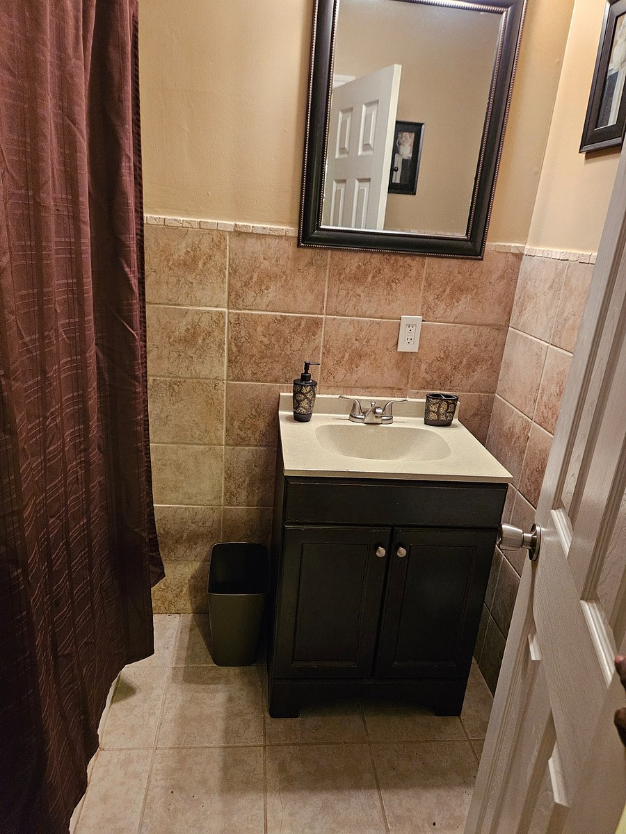 Furnished Finder property 760283_1 photo 11