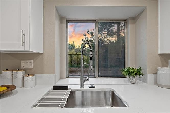 Furnished Finder property 760290_1 photo 10