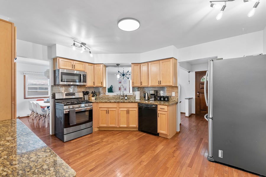 Furnished Finder property 760299_1 photo 8