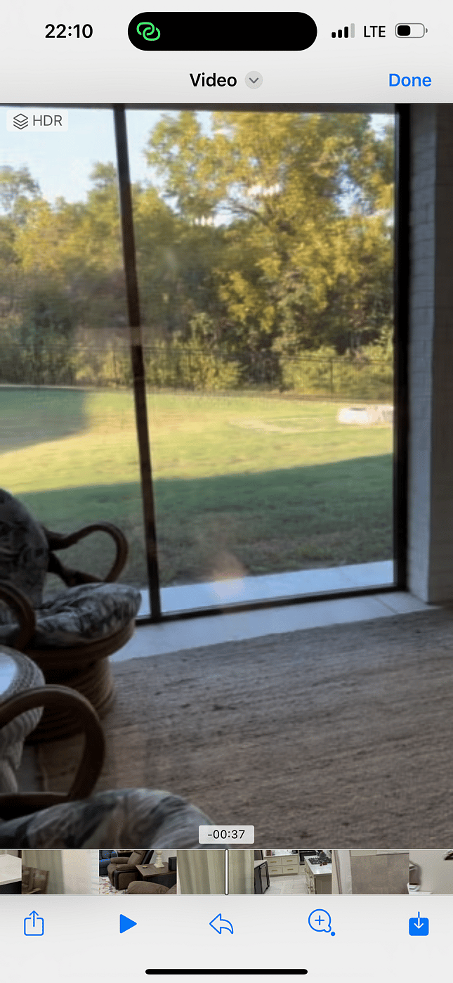 Spacious screened in patio